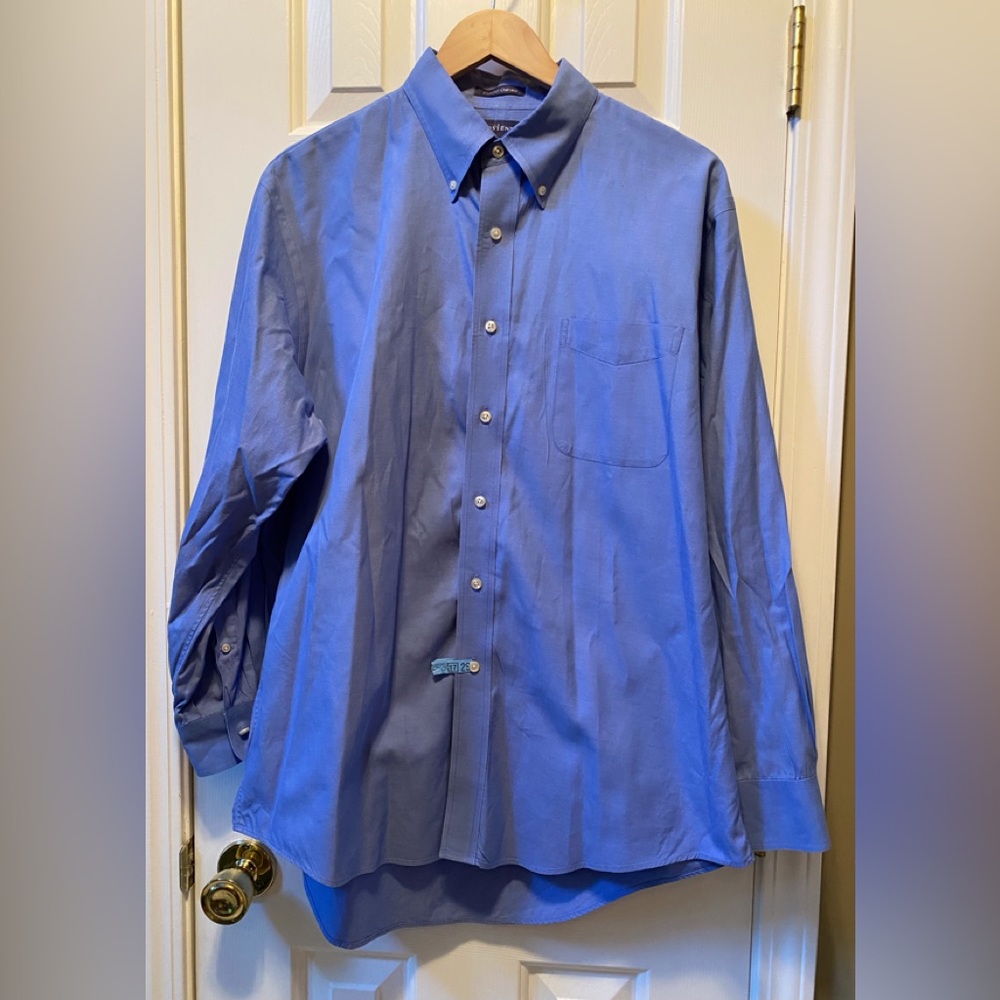 Lands End Pinpoint Men’s  Oxford shirt. Size 16.5x33